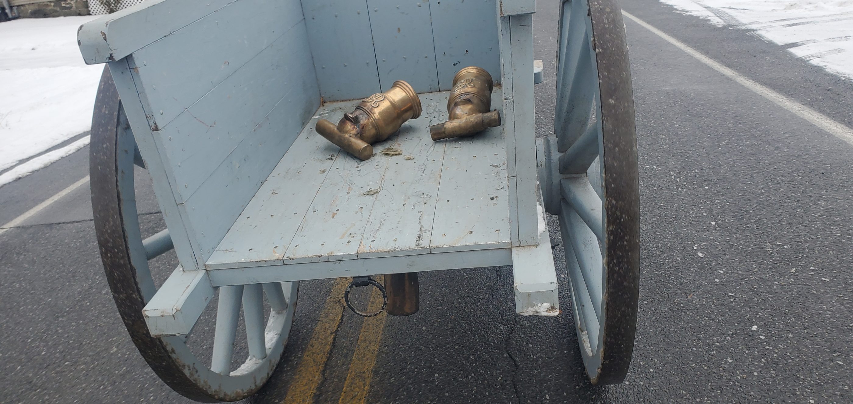 guns in a wagon for Boston